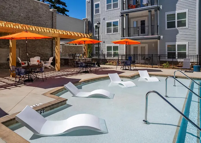 Near Cu And Minutes To Dt Gym Pool Hammock